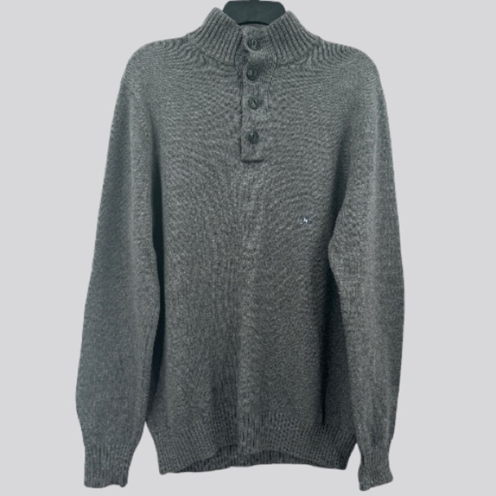 G.H. Bass Button Mock Pullover Sweater-Medium